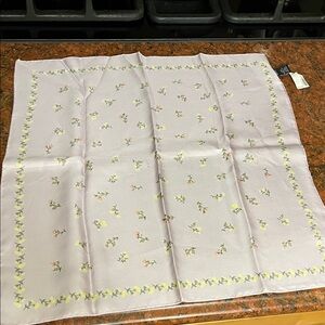 GAP NWT Floral Patterned Scarf Silk Made in Italy